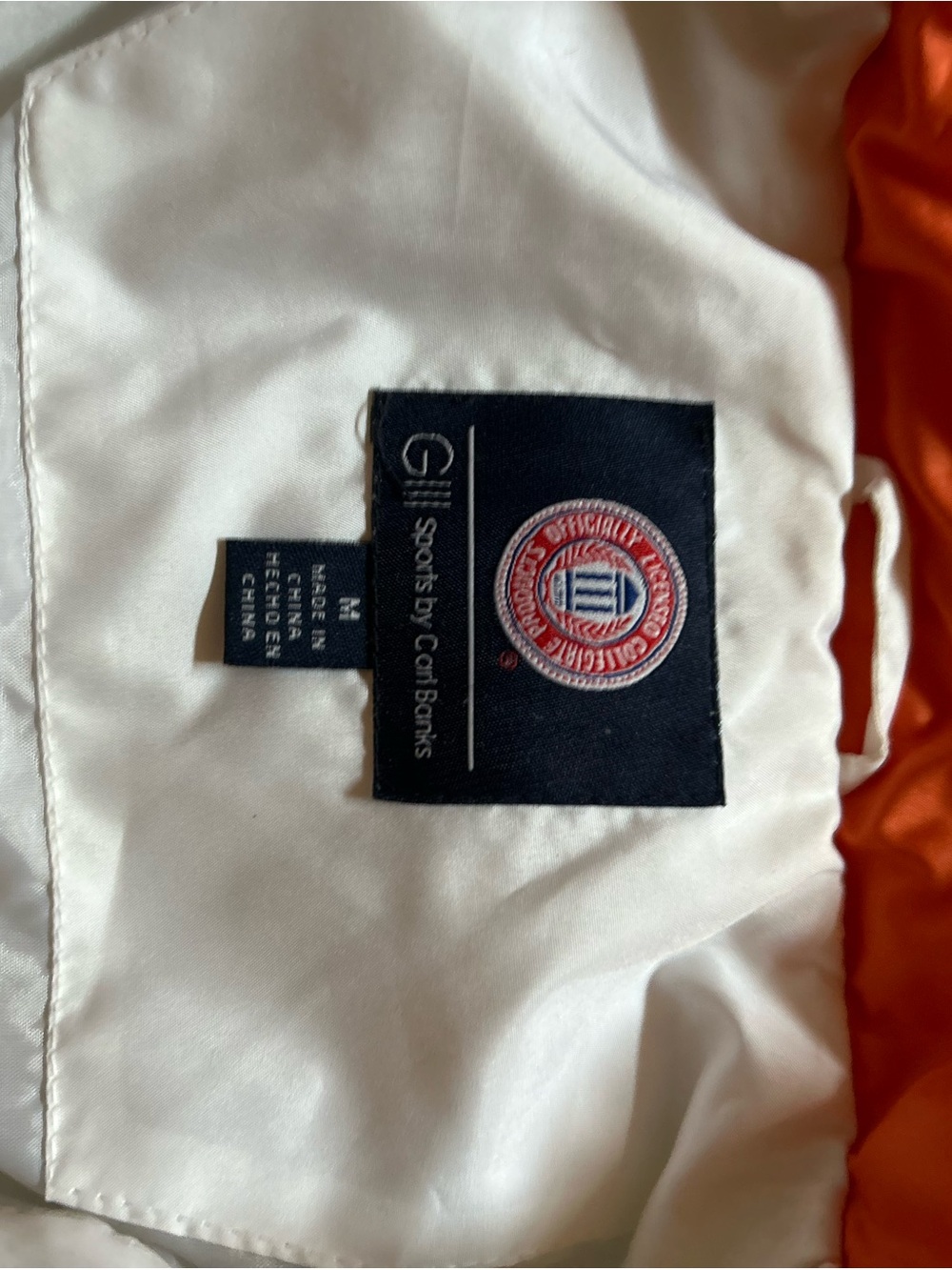 G111 Sports by Carl Banks Oklahoma State White Quilted Jacket with OSU logo - Picture 5 of 5